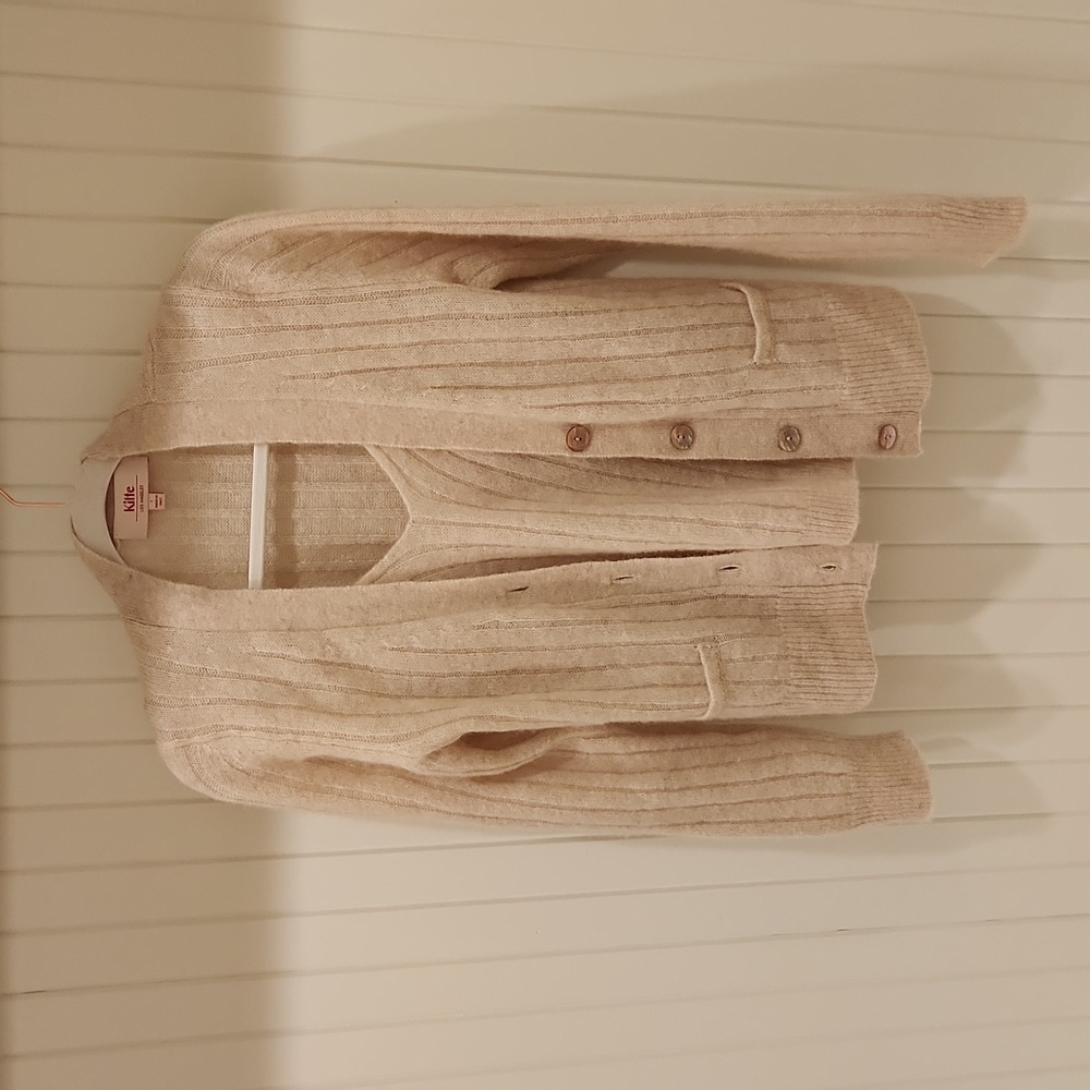 Kilte Maura Cardigan Set